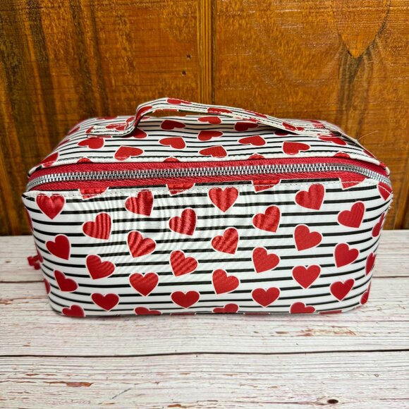 Stella & Max Zip Around Travel Case – Heart Stripe - Picture 1 of 5
